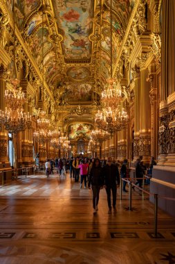 Eski tarihi binanın içi