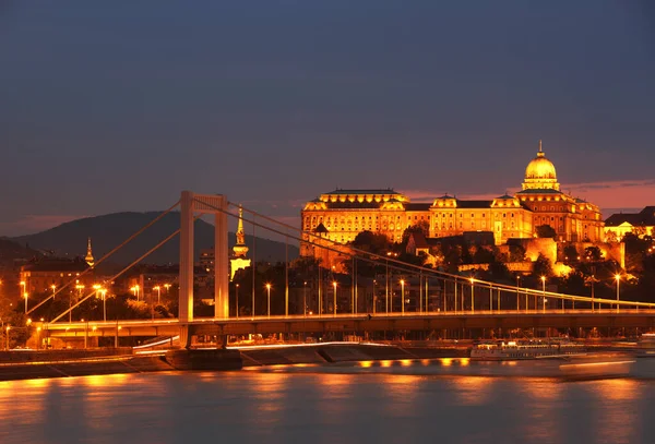 Budapešť Panorama Řetězovým Mostem — Stock fotografie