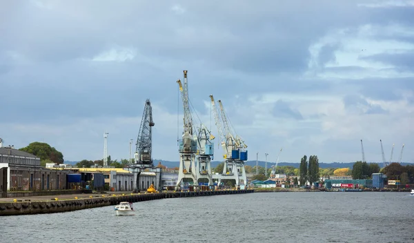 Grues Dans Port Riga Latvia — Photo