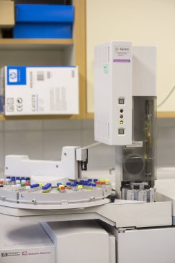 Bilimsel laboratuvarda modern ekipman