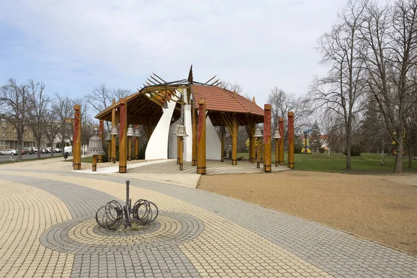 Hajduszoboszlo Hongarije April Het Bell House Gebouwd 2000 Door Zoltan — Stockfoto