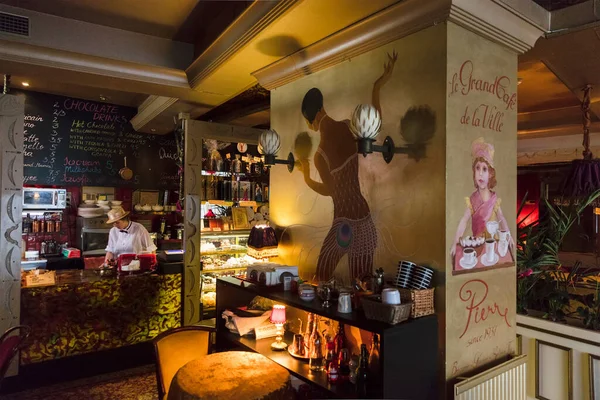 Tallinn Estônia Maio 2016 Interior Pierre Cafe Dos Mais Antigos — Fotografia de Stock