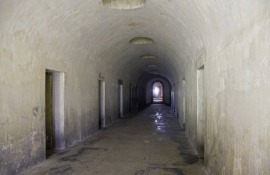 Brooklyn, New York - 18 Kasım: gizli Catacombs, yeşil-ahşap mezarlık içinde. 18 Kasım 2017 New York'ta çekilen.