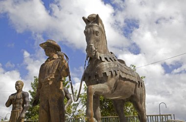 Jibaro ve at Bayamon Porto Riko bronz anıt