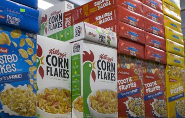 Bronx Ny bakkal satılık soğuk tahıllar ile Mağaza raf