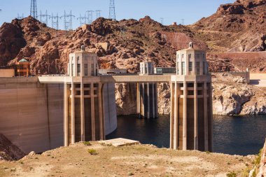  Hoover lanet hidroelektrik santrali Nevada-Arizona sınırında.