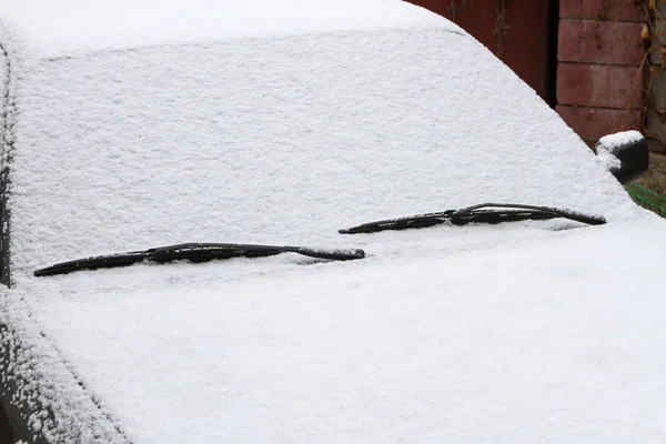 Limpadores Carro Espreitando Debaixo Neve — Fotografia de Stock