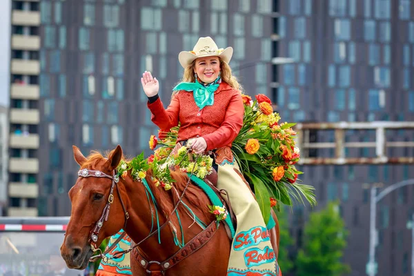 Portland Oregon Junio 2018 Paul Rodeo Court Grand Floral Parade —  Fotos de Stock