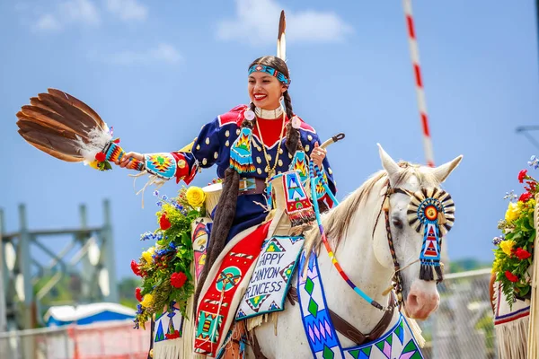 Portland Oregon Usa Czerwca 2018 Księżniczka Happy Canyon Grand Parade — Zdjęcie stockowe