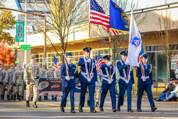 Portland Oregon Usa November 2018 Die Jährliche Parade Zum Veteranentag — Stockfoto
