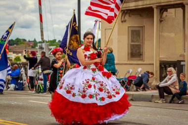 Portland Grand Floral Parade 2019