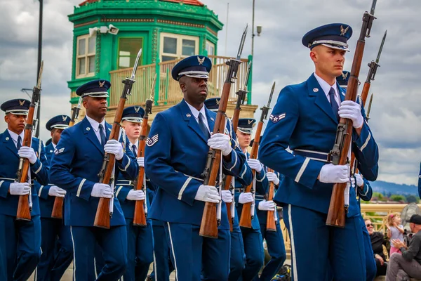 Portland Grand Floral Parade 2019 — Photo