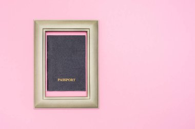 rüya tatil - bir pasaport fotoğraf çerçevesi eklenir. pembe bir arka plan