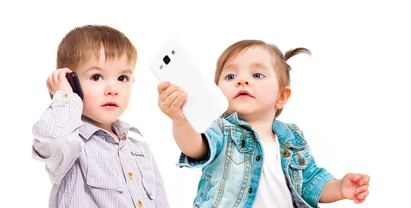 Concepto Generación Moderna Niños Lindos Niños Pequeños Con Teléfonos Móviles —  Fotos de Stock