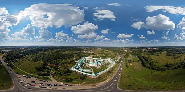 Diriliş New Jerusalem Manastırı, Istra, Rusya Federasyonu. Tam panorama 360. Hava fotoğrafçılığı