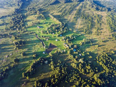 Tipik Rus (Köyü, alan ve orman), en iyi manzaralı. Hava fotoğrafçılığı