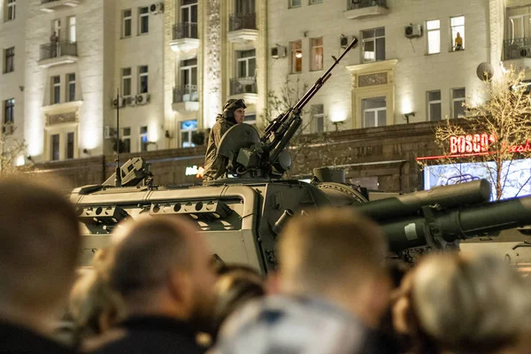Nacht repetitie voor de Victory Parade in Moskou — Stockfoto