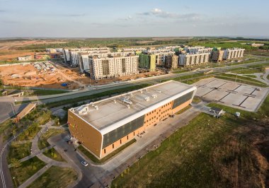 Innopolis şehri, Tataristan, Rusya. Şehir üzerinde uçuş