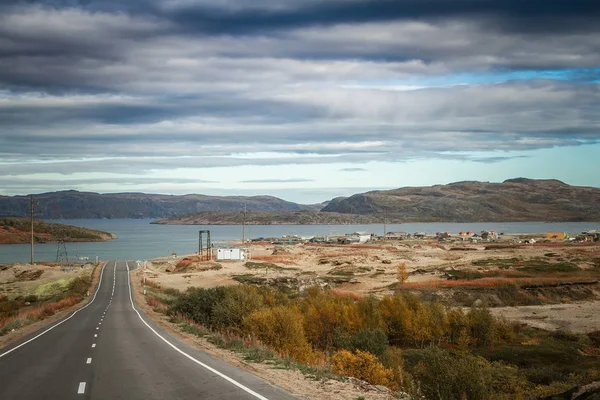 Teriberka. Arctic Okyanusu 'nun kıyısı. Rusya.