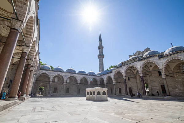 Istambul, Turquia. Mesquita de Suleymaniye — Fotografia de Stock