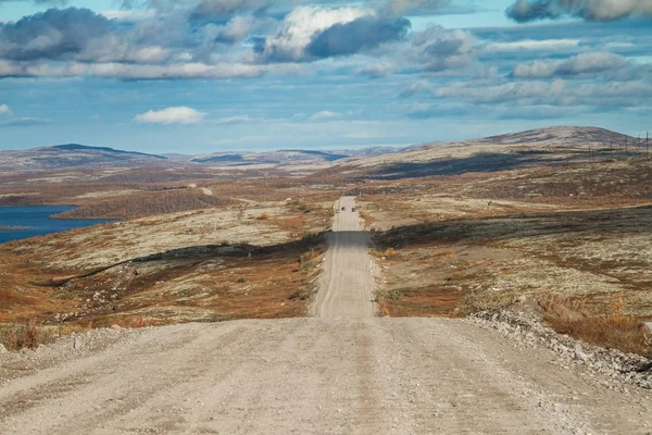 Camino a Teriberka. Rusia Imagen De Stock