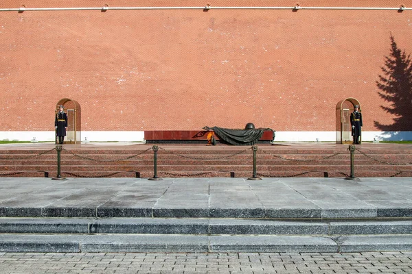 Covid Quarantine Moscow Coronavirus Russia Alexander Garden Aleksandrovskiy Sad Tomb — Stock Photo, Image