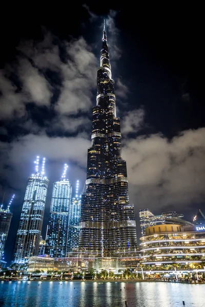 Dubai Zjednoczone Emiraty Arabskie Dubaj Burj Khalifa Burj Khalifa Jezioro — Zdjęcie stockowe