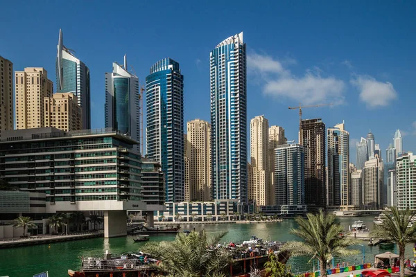 2020 Dubai Eau Arranha Céus Marina Dubai Porto Com Iates — Fotografia de Stock