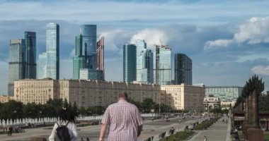 Moskova, Rusya. Zafer Parkı ve Poklonnaya Tepesi, Pürüzsüz Zaman 4K
