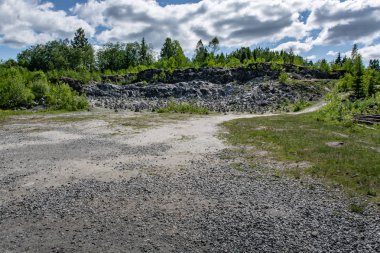 Ruskeala dağın Park - araştırma bir asırlık öyküsü. Vahşi doğal mermer tarifsiz güzellik. Karelya. Rusya.