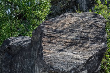 Ruskeala dağın Park - araştırma bir asırlık öyküsü. Vahşi doğal mermer tarifsiz güzellik. Karelya. Rusya.