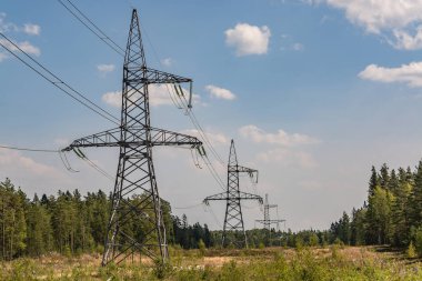 Fotoğraf göstermek ayrıntıları, öğeleri, parçaları, yüksek voltajlı güç hattı modülleri 330,000 volt voltaj