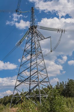 Fotoğraf göstermek ayrıntıları, öğeleri, parçaları, yüksek gerilim iletim hattı modülleri 750.000 volt voltaj