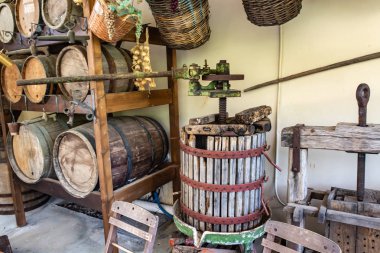 Eski şeyler - dedesi hayat hikayesi