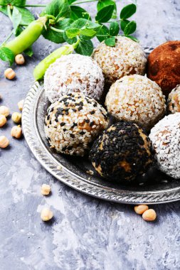 Vegan şeker nohut, Kuru üzüm, Kuru kayısı ve ceviz ile. Temiz gıda