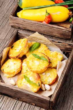 Sonbahar kurabiye kabak dan. Sonbahar çanak. Vejetaryen mutfağı. Dietic gıda