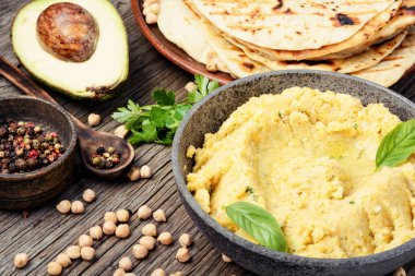 Nohut, sağlıklı ev yapımı krem humus