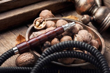 Türk shisha nargile lezzet cevizli relax için.