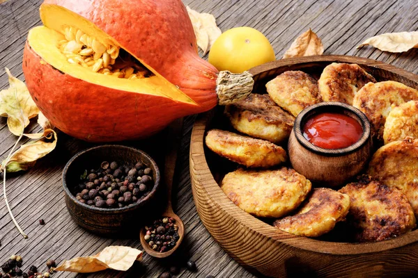 Chuletas Vegetales Vegetarianas Calabaza Otoño Comida Otoño — Foto de Stock