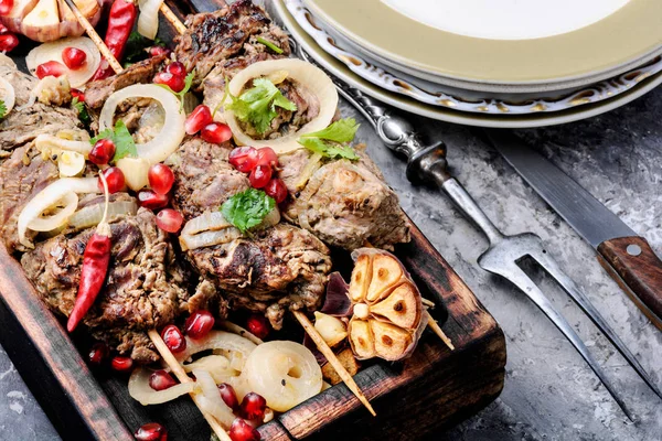 Carne Res Shish Kebab Bbq Carne Pinchos Madera Alimentos Orientales — Foto de Stock