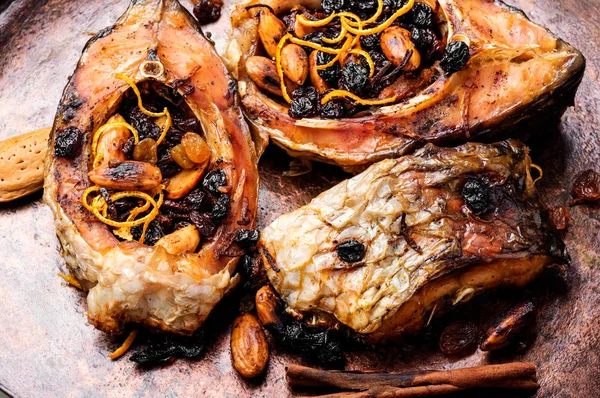 Kızarmış Balık Biftek Lezzetli Fırında Balık Pan — Stok fotoğraf