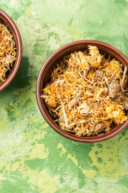 Kurutulmuş calendula çiçekler