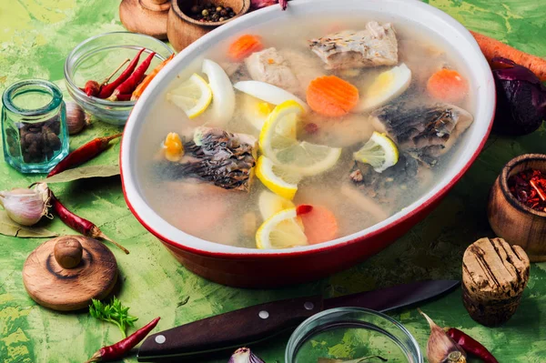 Sebze ve balık etli jöle