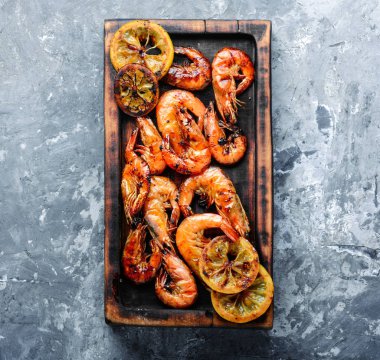 Lezzetli kızarmış karides