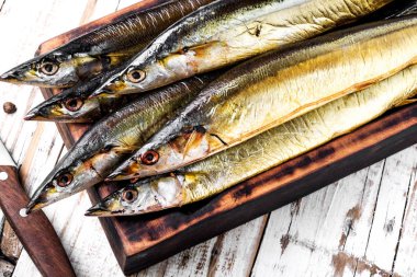 Iştah açıcı füme balık