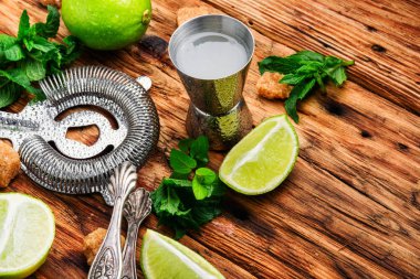 Mojito kokteyli hazırlama