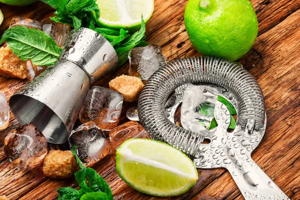 Mojito yaz kokteyl