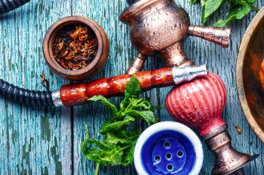 Naneli Türk nargile