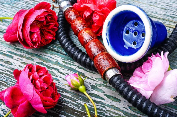 Hookah with rose tobacco — Stock Photo, Image