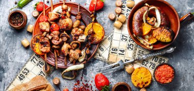 Barbekü et ve loto oyunu